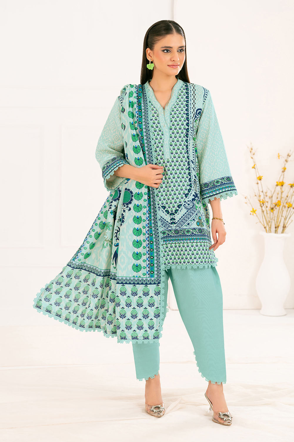 Gul Ahmed Winter`25 SC#52005