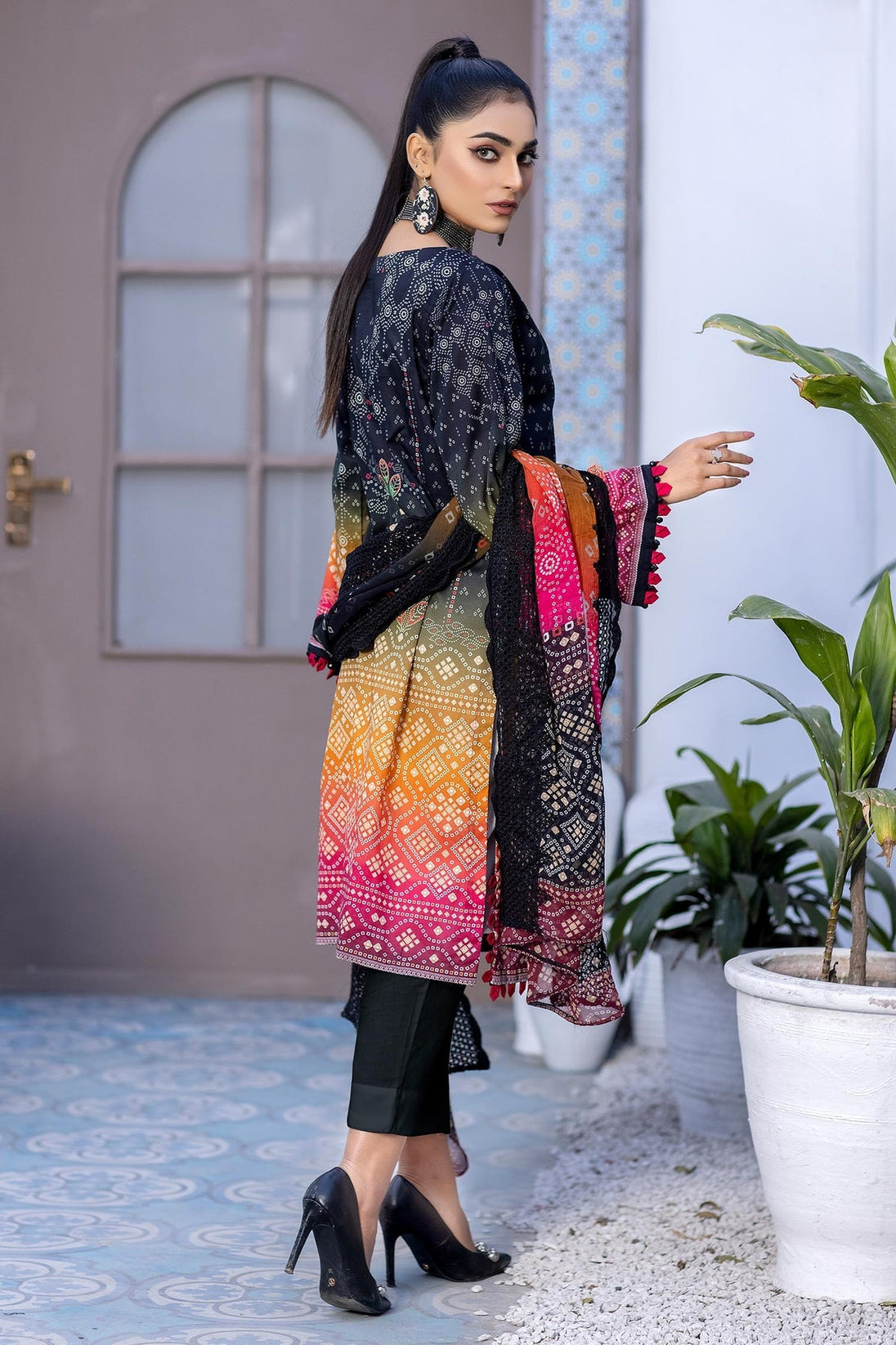Zebaish Chunri Emb Lawn'22 Vol-2 D#7