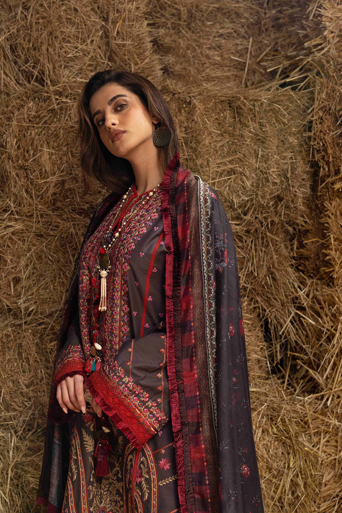 Sobia Nazir Autumn Winter'22 D#08 B