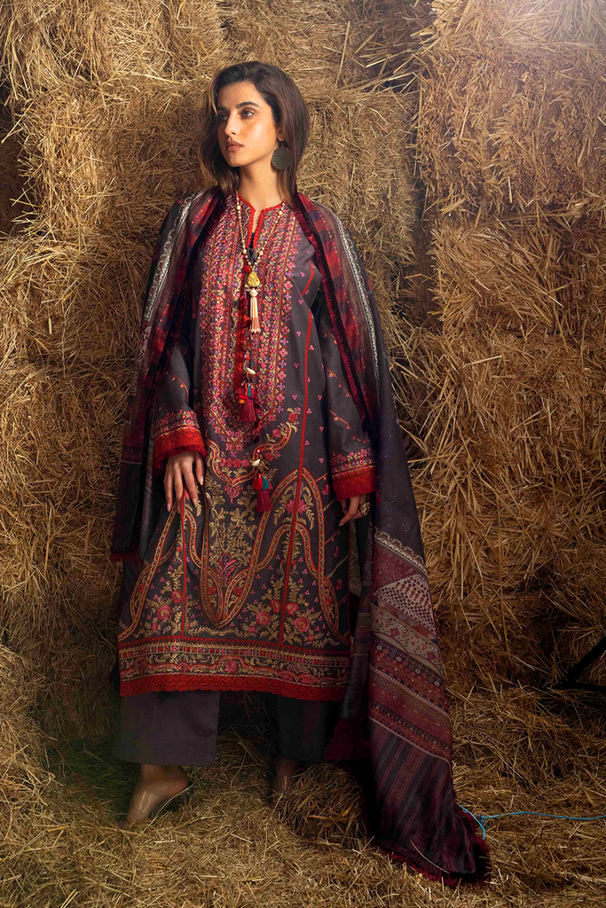 Sobia Nazir Autumn Winter'22 D#08 B