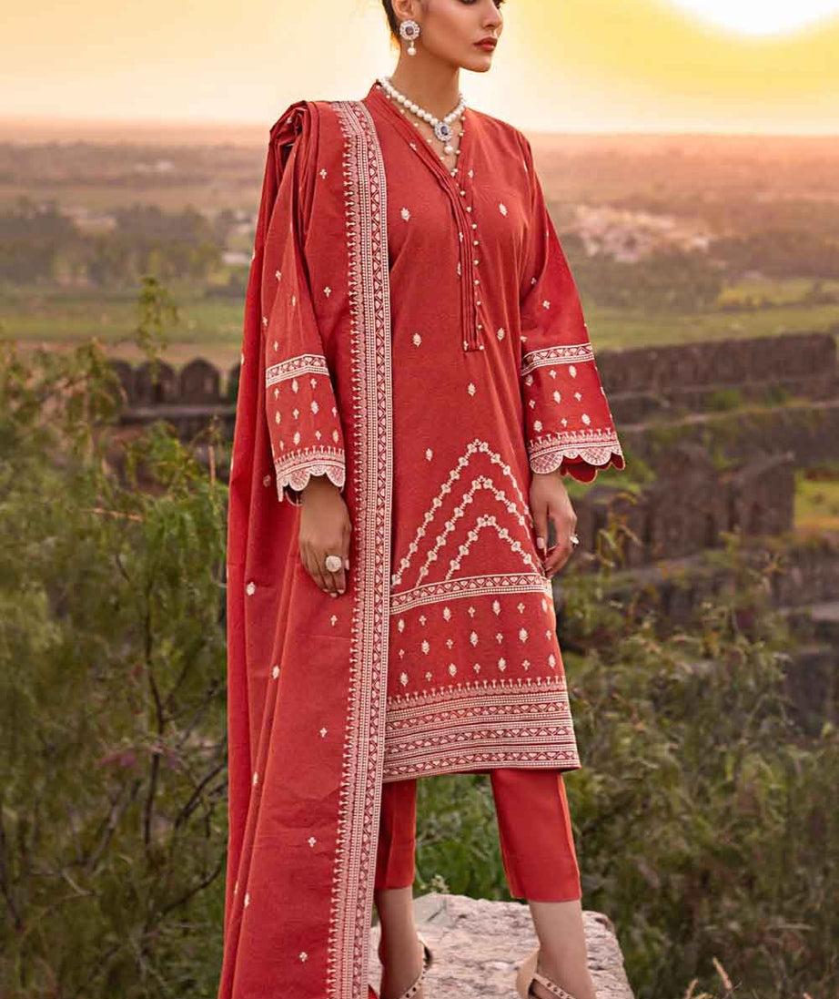 Gul Ahmed Winter Collection`21 AY # 12014