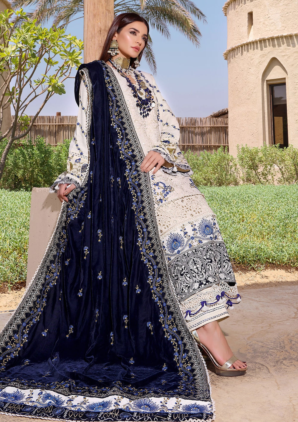 Elaf Luxury Winter Collection'22 ELW#7 (Snowflake)