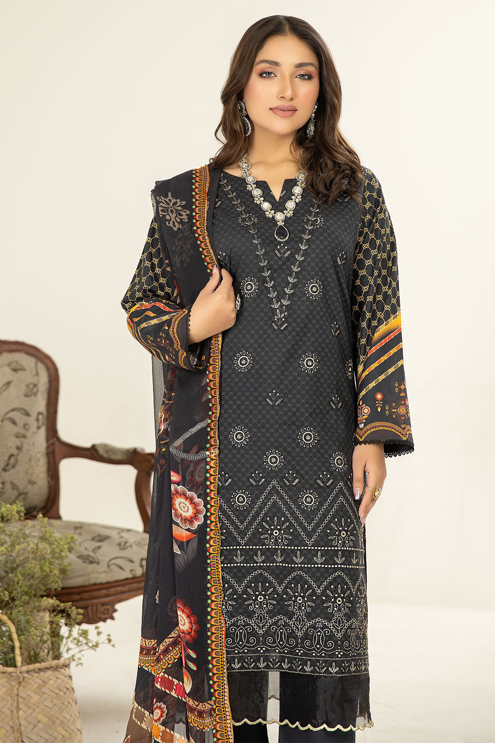 Safwa Botanic Emb Lawn`23 SBT#24