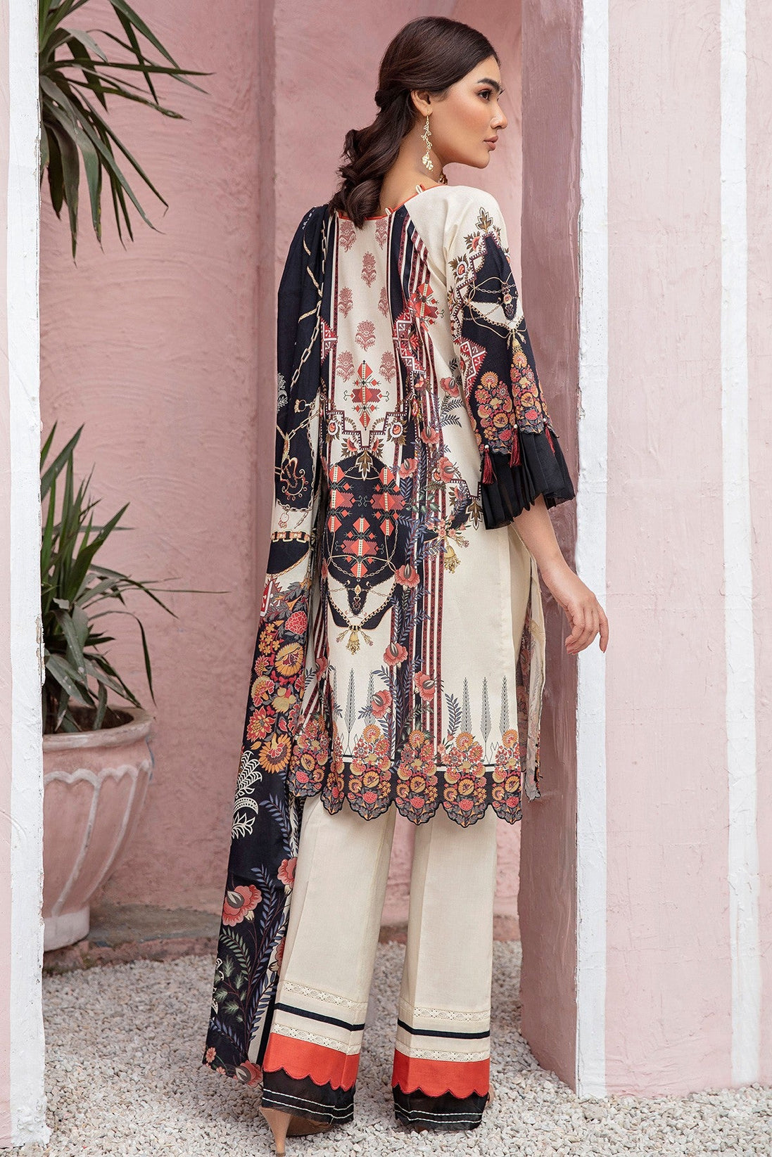 Jade Urbane Digital Print Lawn`21 D#19673-B