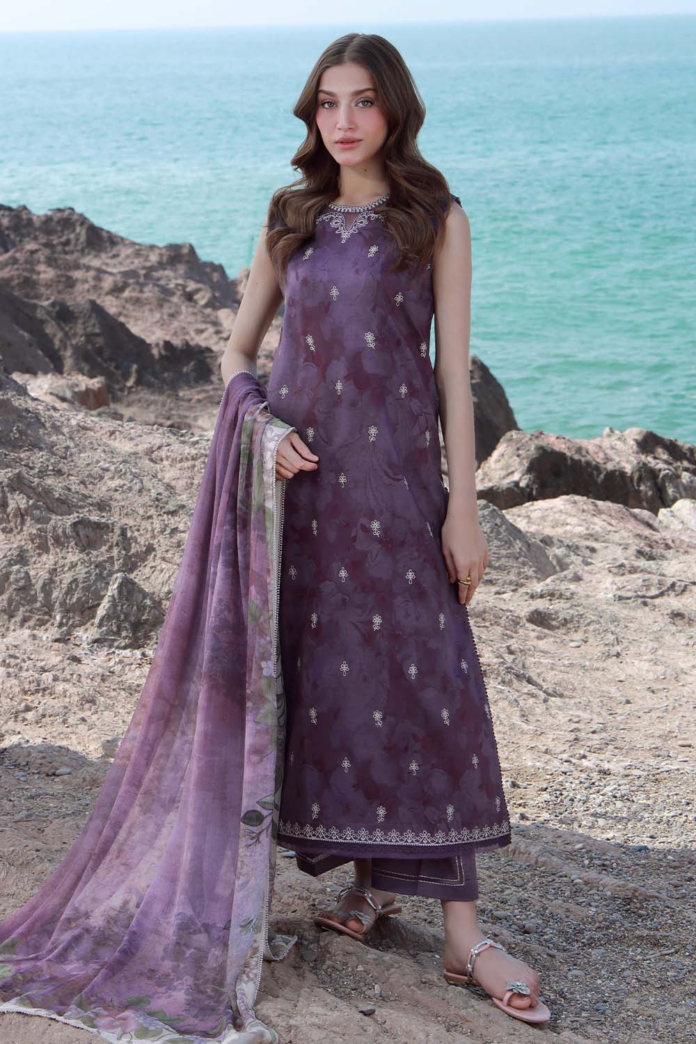 Seran Afsanah Lawn'25 (MYRA)