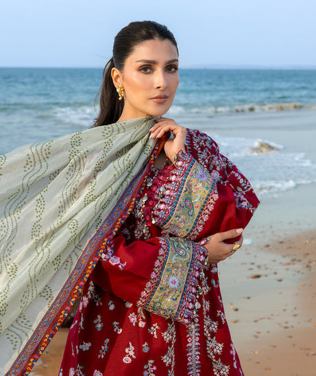 Siraa By SadafFawadkhan Luxury Lawn`26 D#3 (Aatish)
