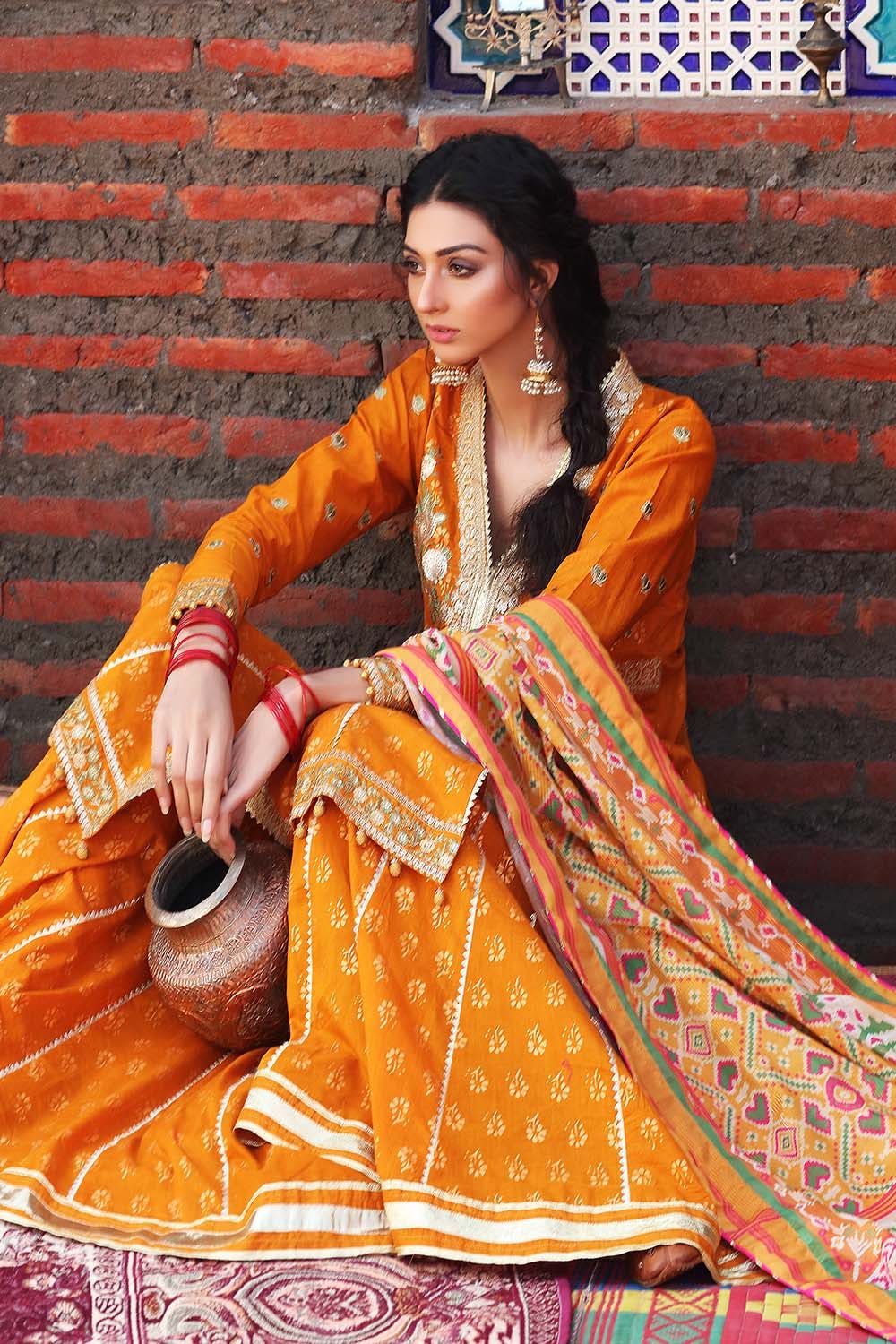 Gul Ahmed Emb Lawn'21 SP#21