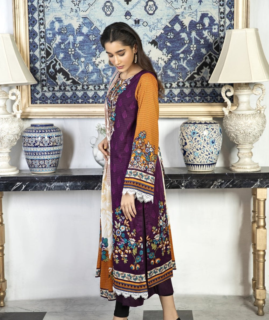 Ittehad Crystal Lawn'21 D # 21143 Purple