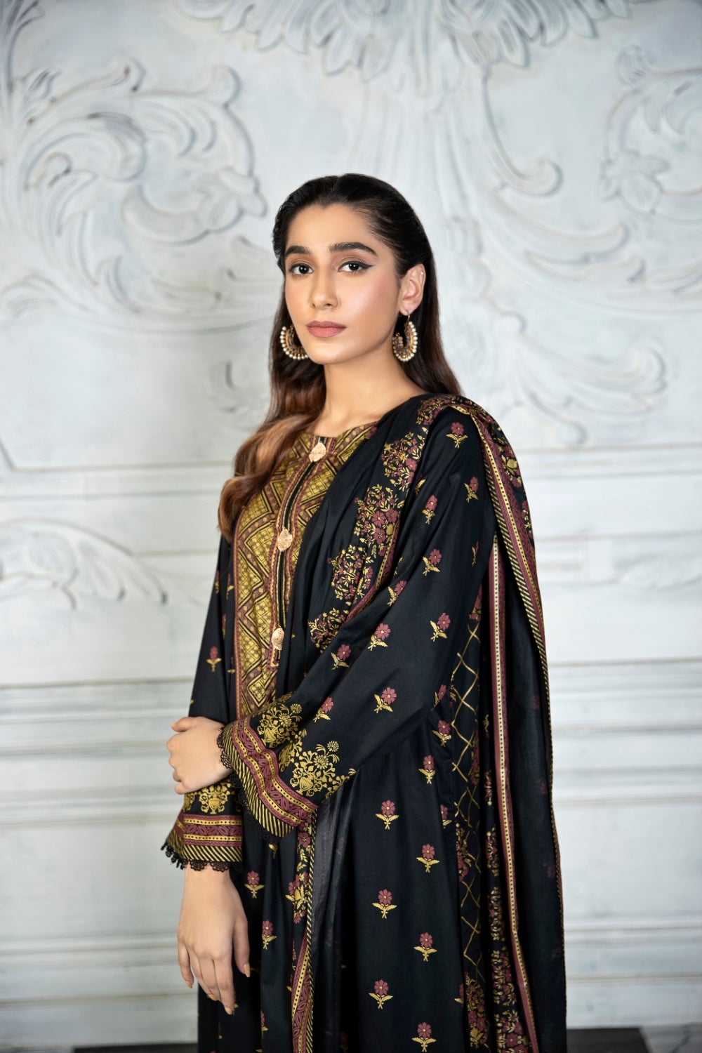Ittehad Crystal Lawn`21 D#21160 (Black)