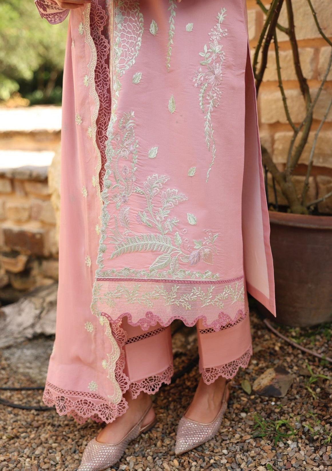 Ayleen Luxe Blossom`26 (RANREZ)