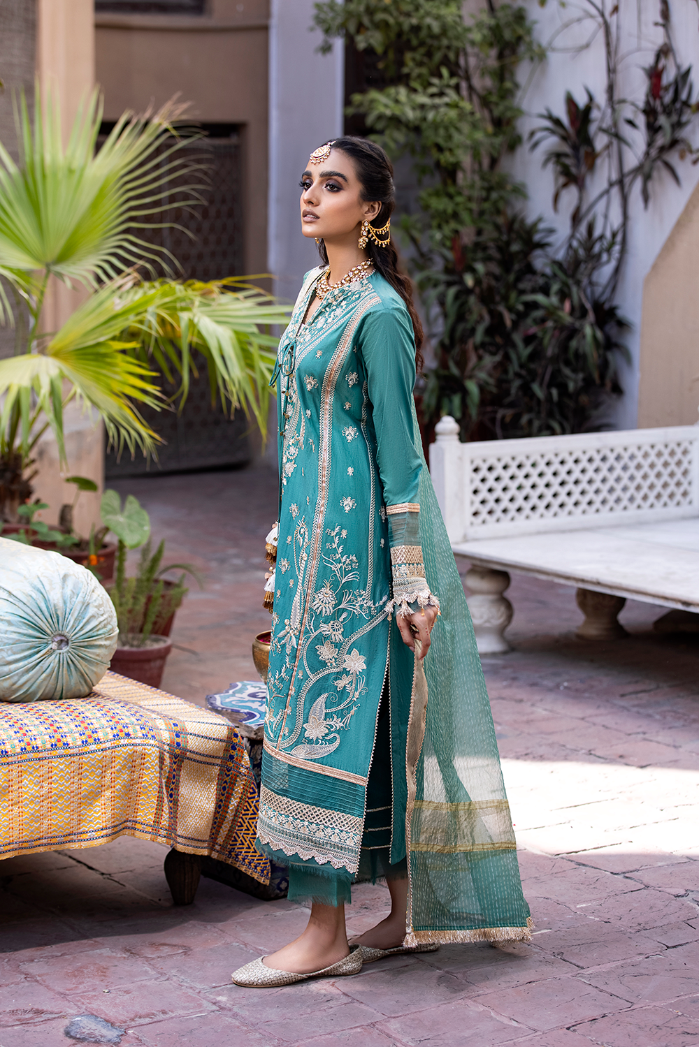 Zysha by Sobia Nazir`22 D# 2B Kanwal