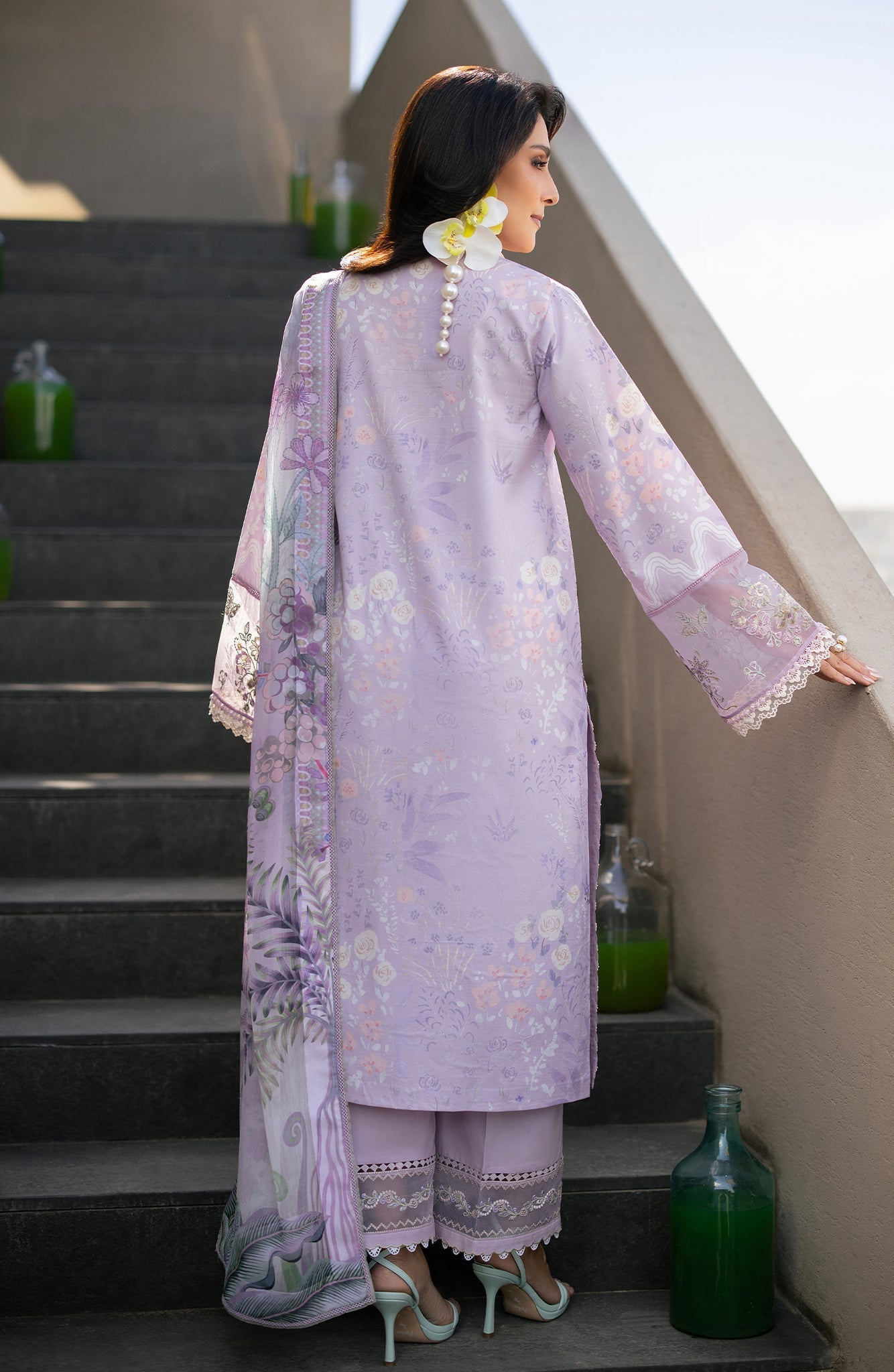 Seran Afsanah Emb Lawn`26 D#9