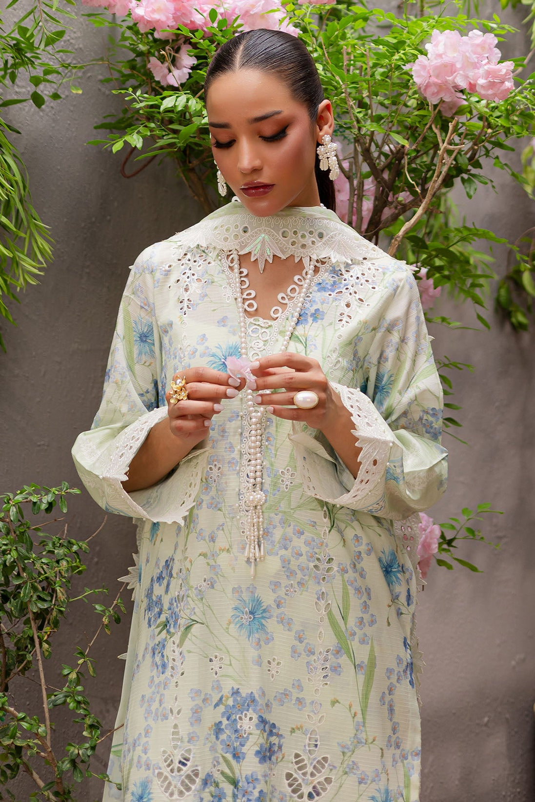 RA Nureh Bloom Emb Lawn`26 D#12
