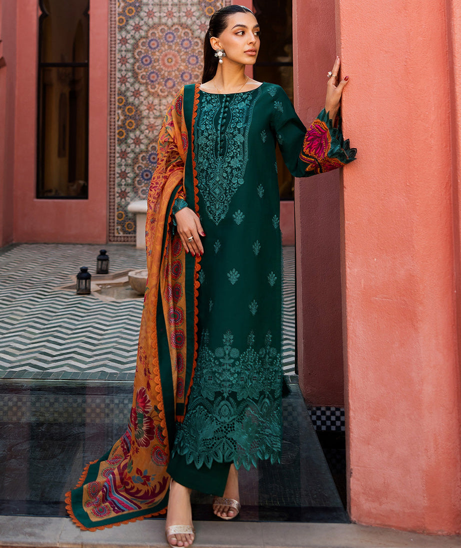 Zainab Chottani Chikankari`25 D#6-A
