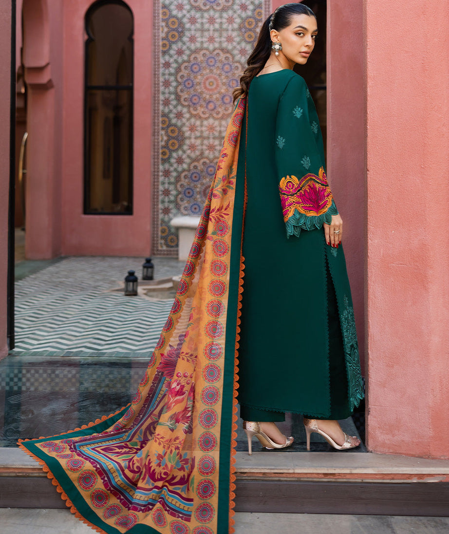 Zainab Chottani Chikankari`25 D#6-A