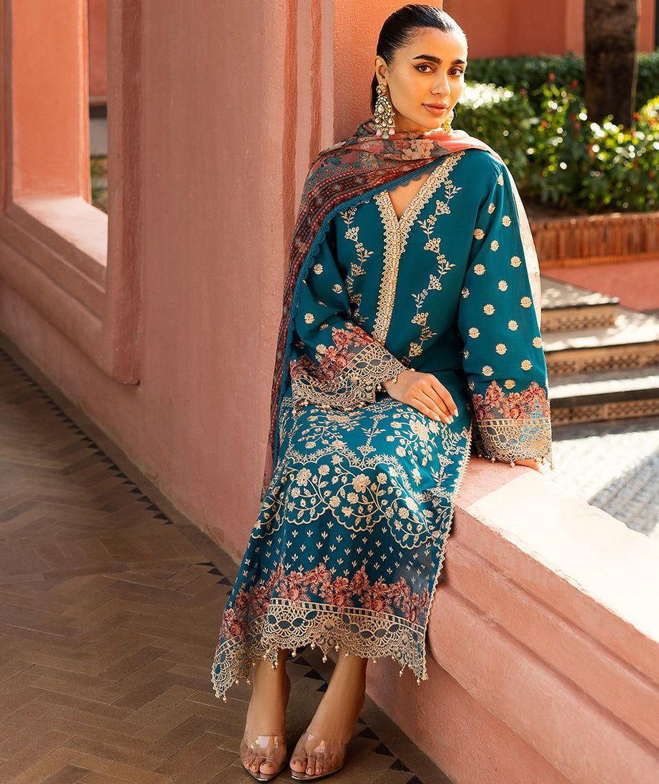 Zainab Chottani Chikankari`25 D#2-A