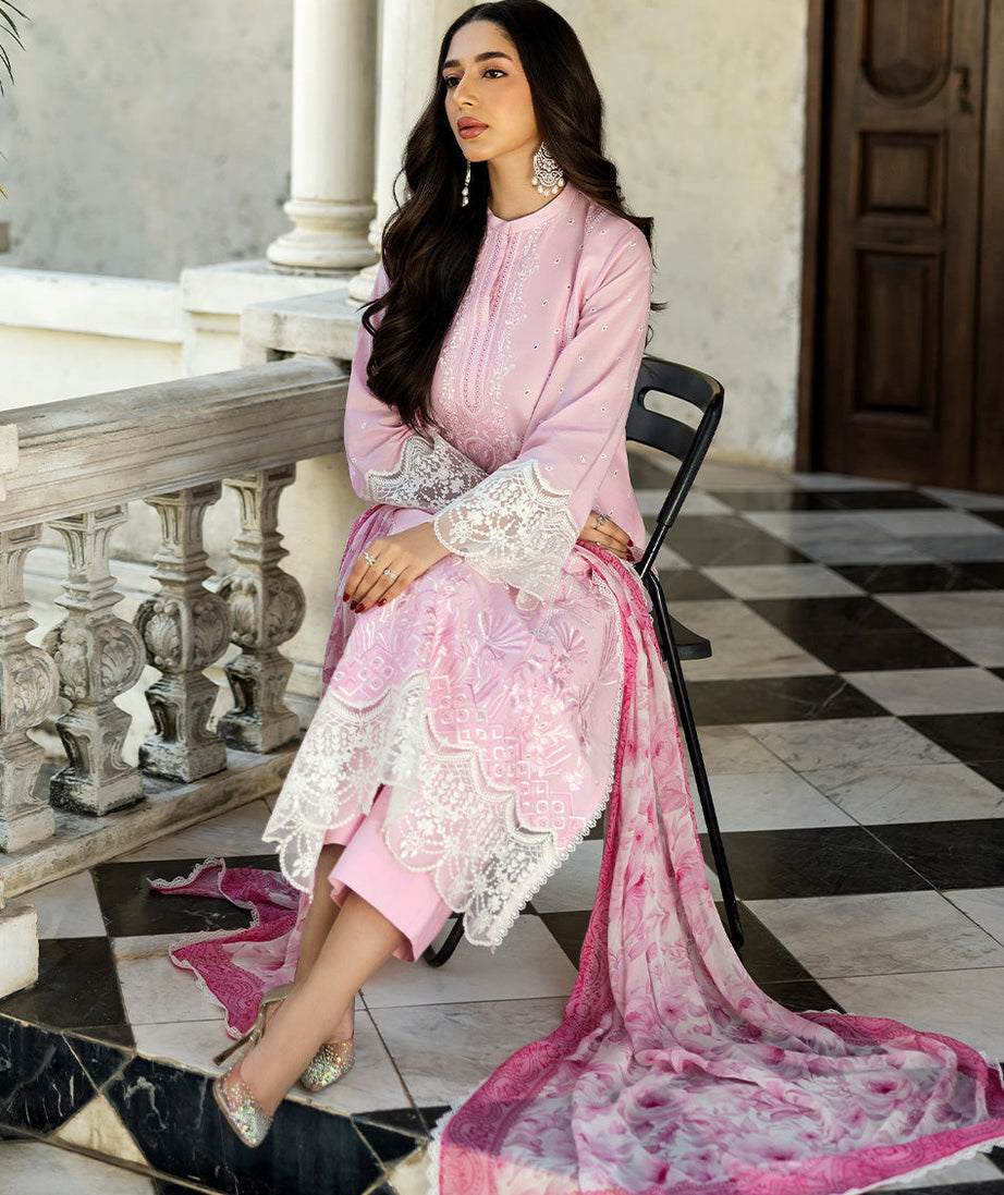 Zainab Chottani Chikankari`25 D#7-A
