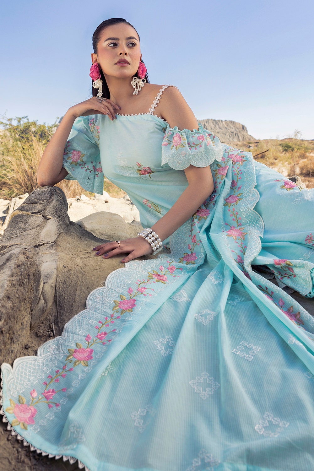 Gul Ahmed Summer Lawn'25 DN#52024-A