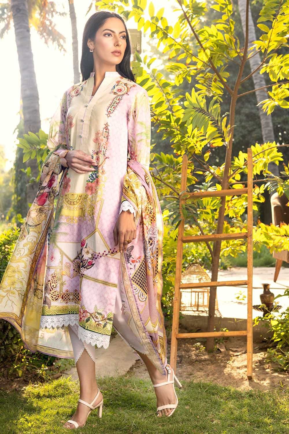 Gul Ahmed Summer`22 CL-22077 B