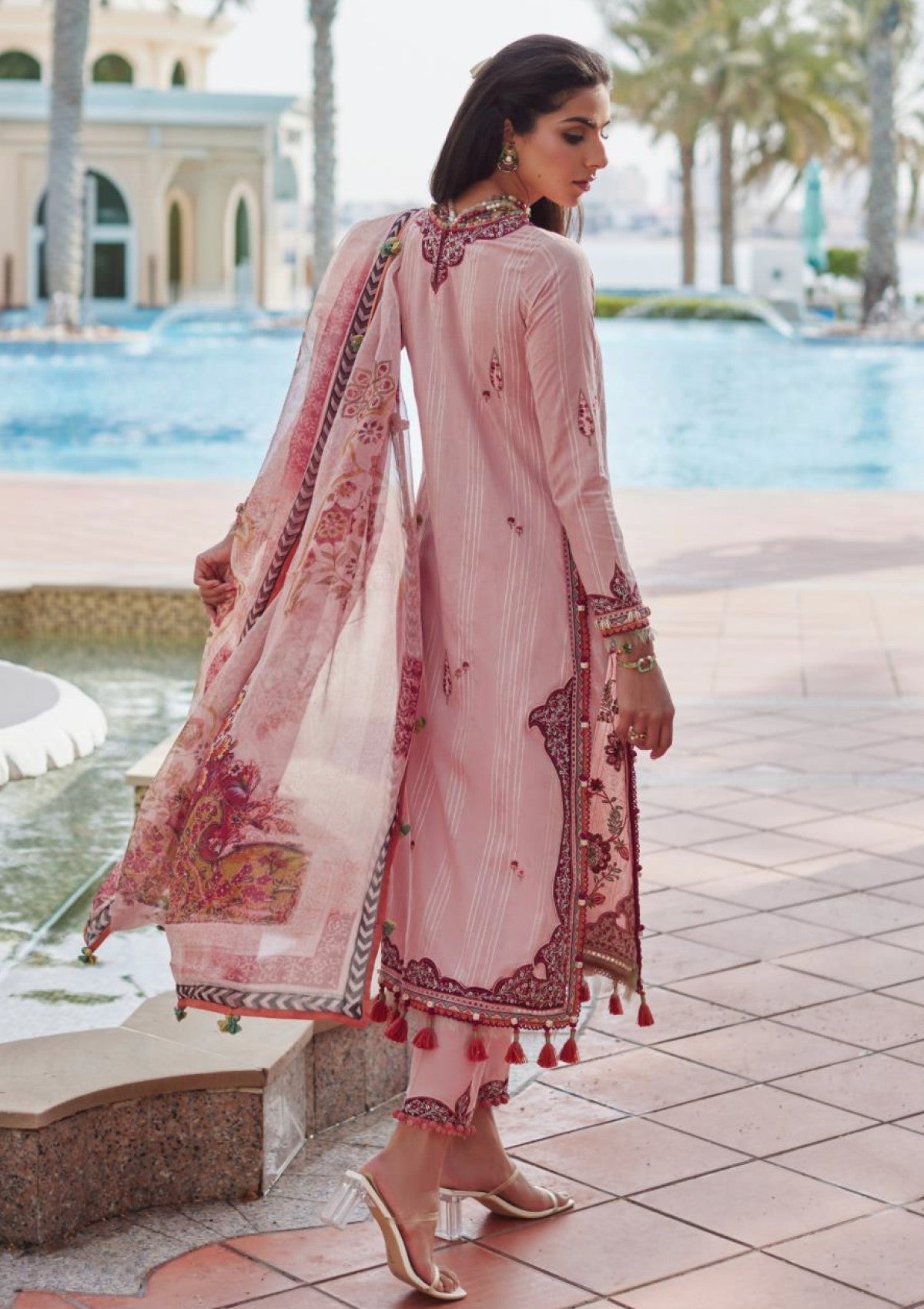 Farah Talib Aziz WES Luxury'25 FTL25#03-Prciscilla Pink