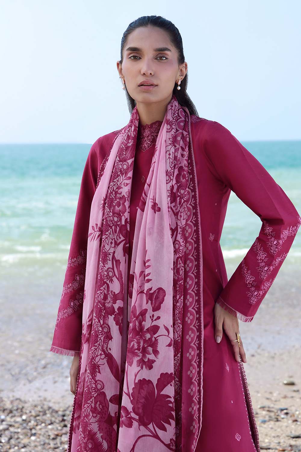 Seran Afsanah Lawn'25 (Zuri)