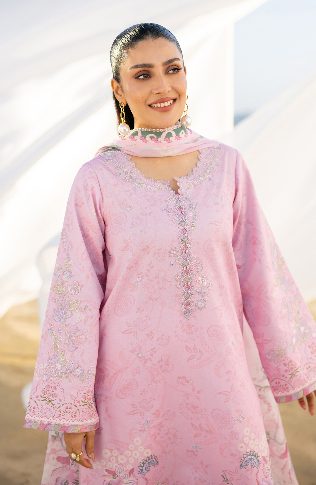 Seran Afsanah Lawn`26 Vol-2 D#04 AYLA