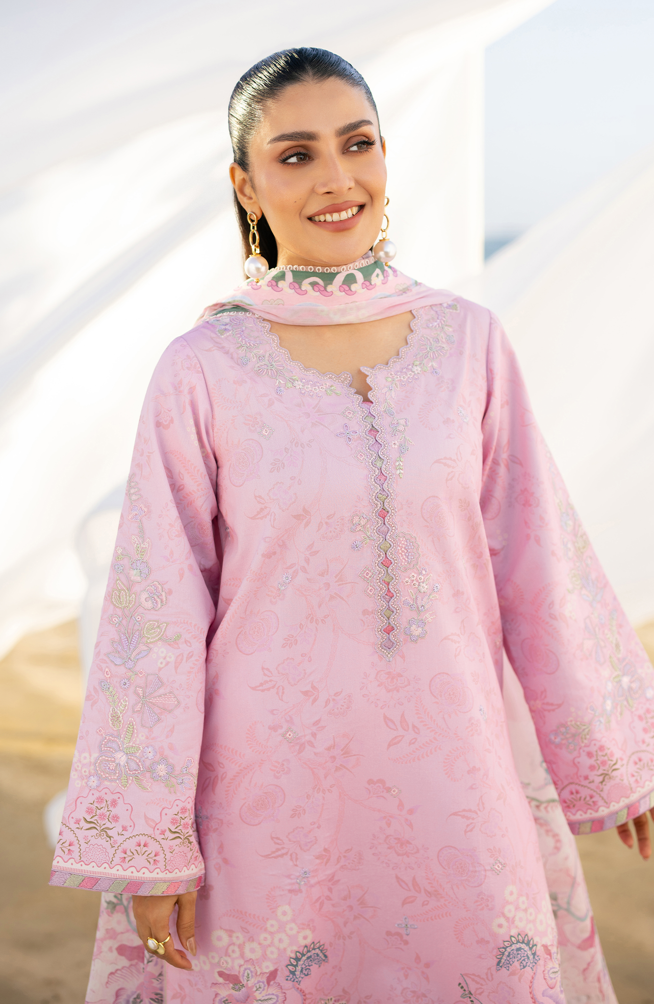 Seran Afsanah Lawn`26 Vol-2 D#04 AYLA