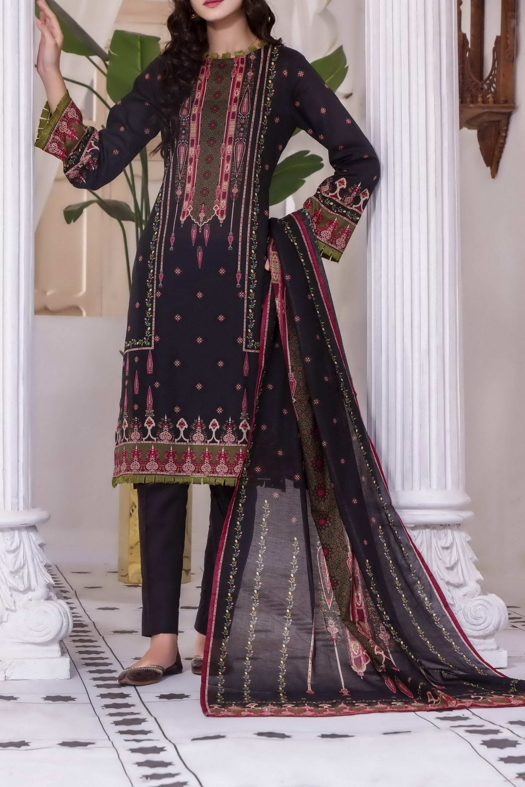 Misri Digital Print Lawn`22 D#124 Black