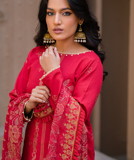 Hamdam Surmai E/Lawn`23 D#06
