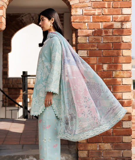 Emaan Adeel Mirabelle Lawn`26 (ISOLDE)
