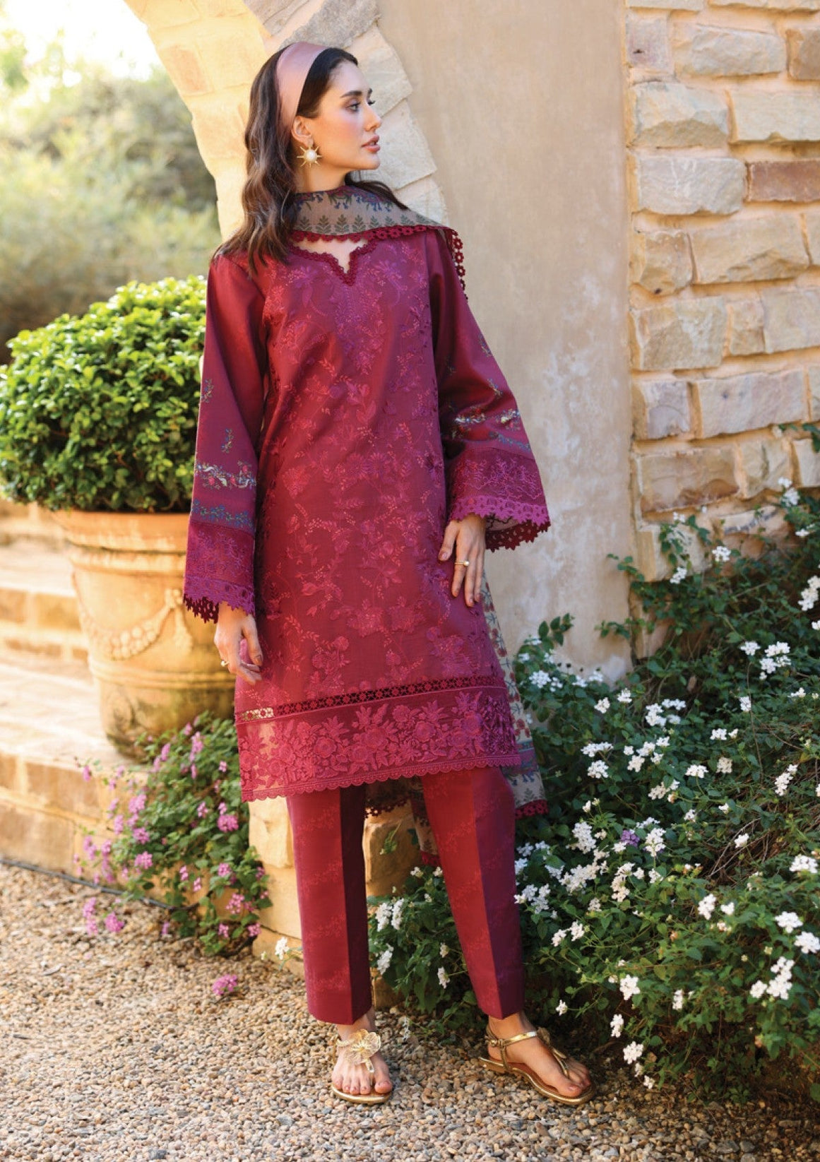 Naqsh Ayleen Lawn`26 GULRANG