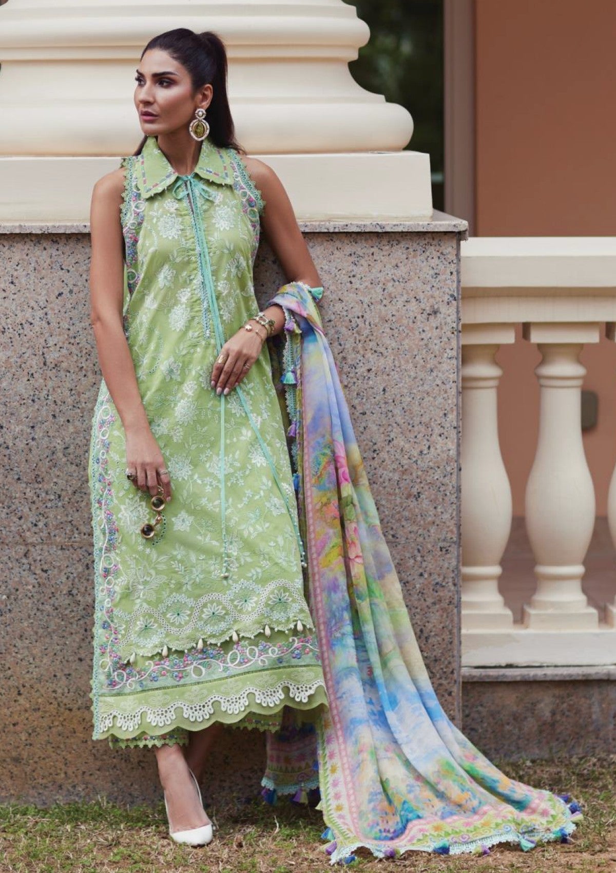 Farah Talib Aziz WES Luxury'25 FTL25#12 - Kiara Kiwi