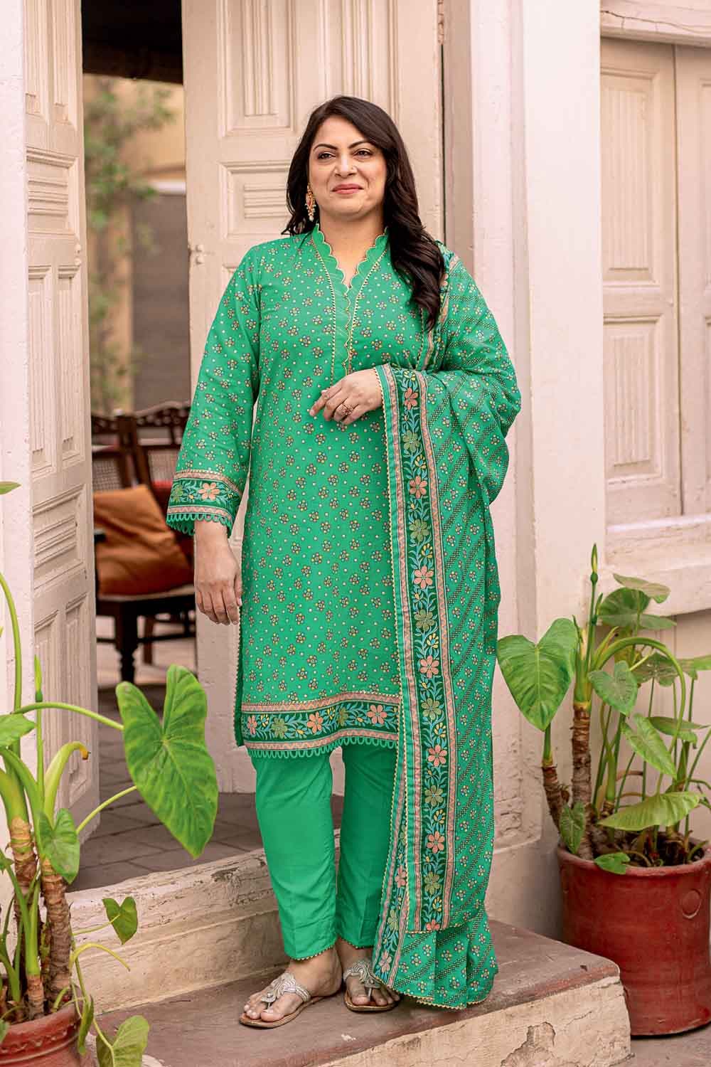 Gul Ahmed Summer`22 CL-22056 B