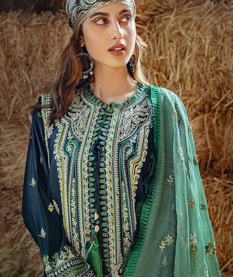 Sobia Nazir Autumn Winter'22 D#02 A