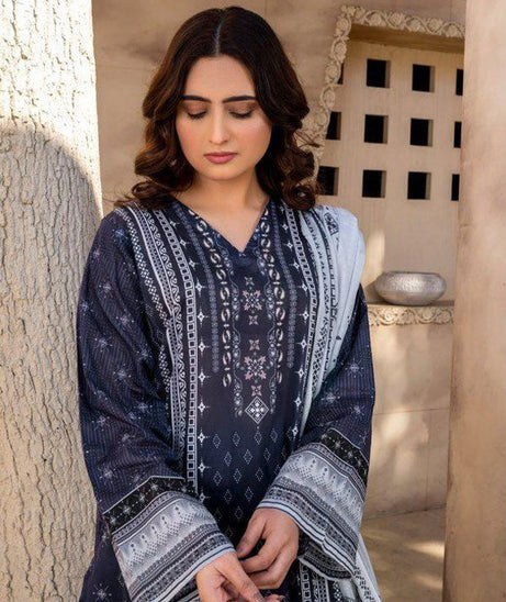 Alishba D/Print Lawn`25 D#4073 (Nevy)