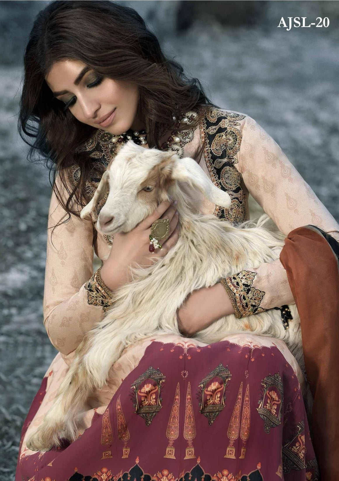 Asim Jofa Shehr-E-Yaar Luxury Lawn'22 AJSL#20