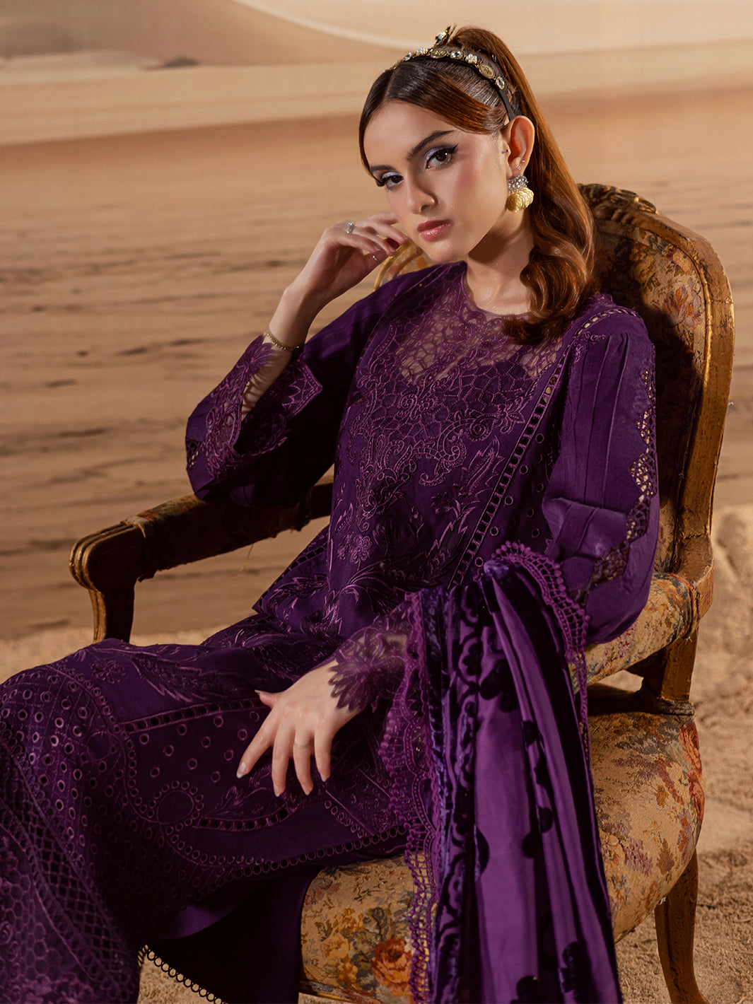 Mahnur Amelia Luxury Winter`25 AM#10
