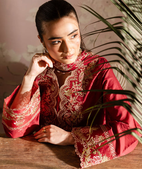 Mahnur Leila P/Kari Lawn'25 D#7
