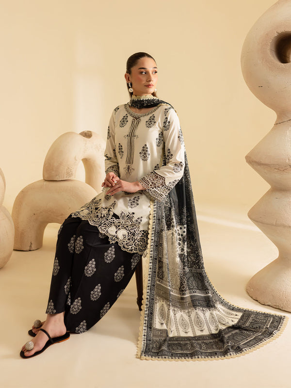 Mahnur Leila P/Kari Lawn'25 D#9