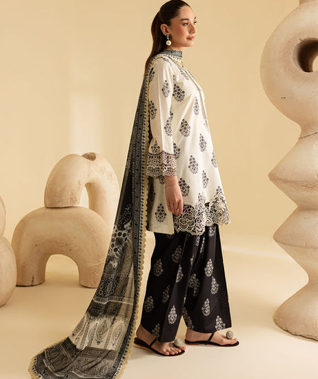 Mahnur Leila P/Kari Lawn'25 D#9