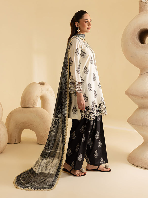 Mahnur Leila P/Kari Lawn'25 D#9