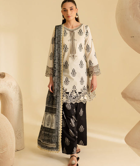 Mahnur Leila P/Kari Lawn'25 D#9