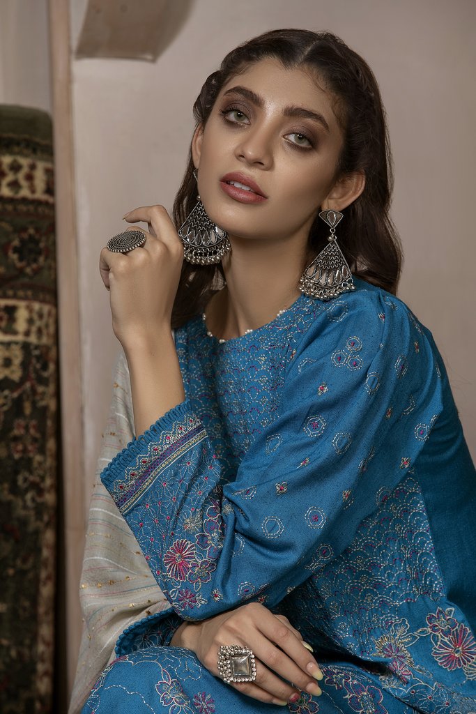 Lakhany E/Winter Exclusive'21 WEC#5023