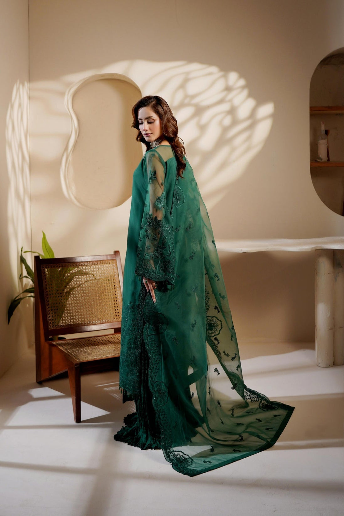 Maryam`s Noir Luxe`25 D#1403
