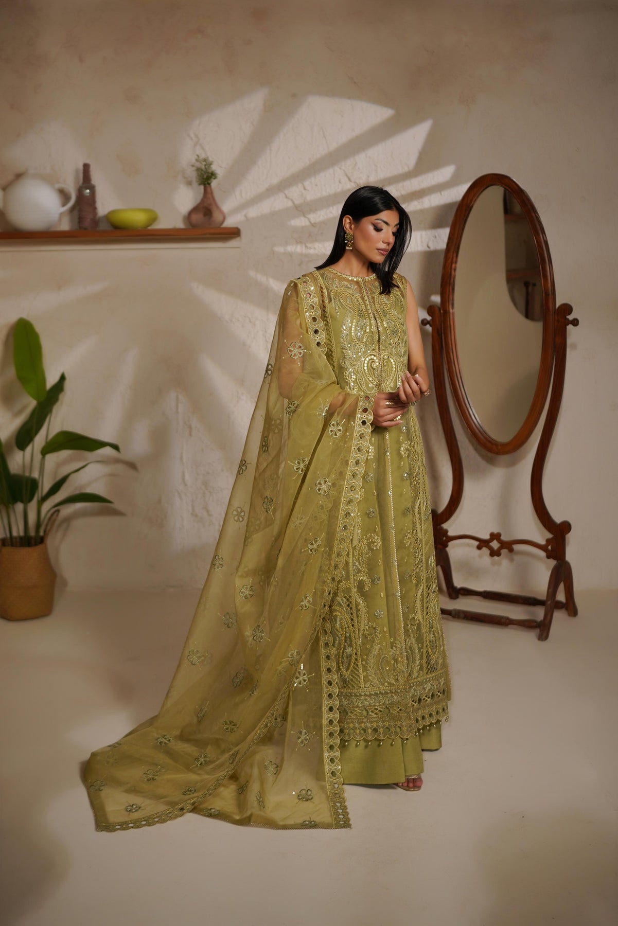 Maryam`s Noir Luxe`25 D#1406