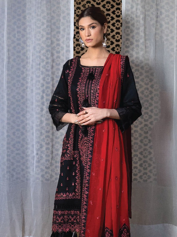 Sanam Saeed Rawayat Lawn`23 D#03