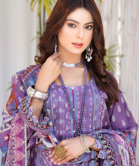 Esha Eman Emb Luxury Lawn`22 D#111-A