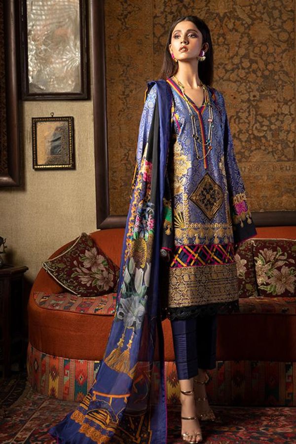 Esha Eshal Luxury Lawn`21 D#13024