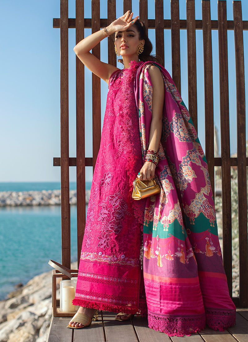 Farah Talib Aziz Lawn`22 D#10