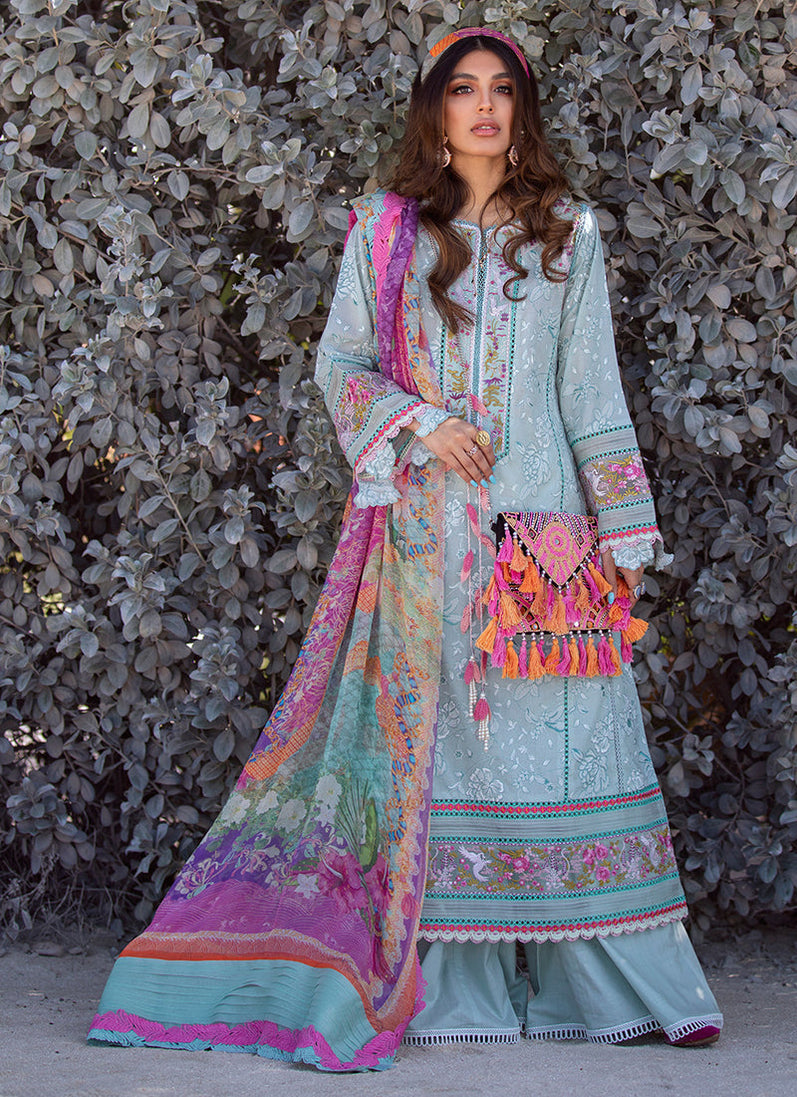 Farah Talib Aziz Lawn`22 D#13